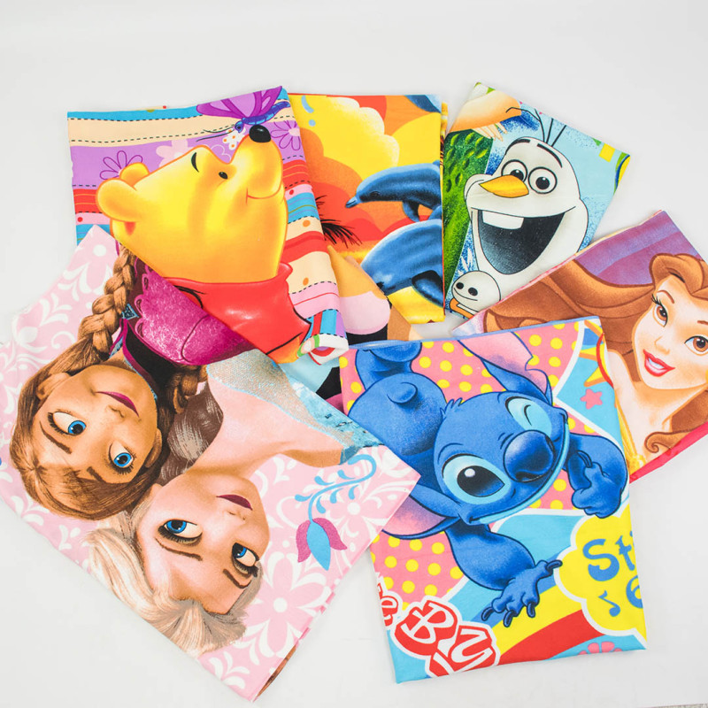 Кърпа за плаж с лица на анимационни герои