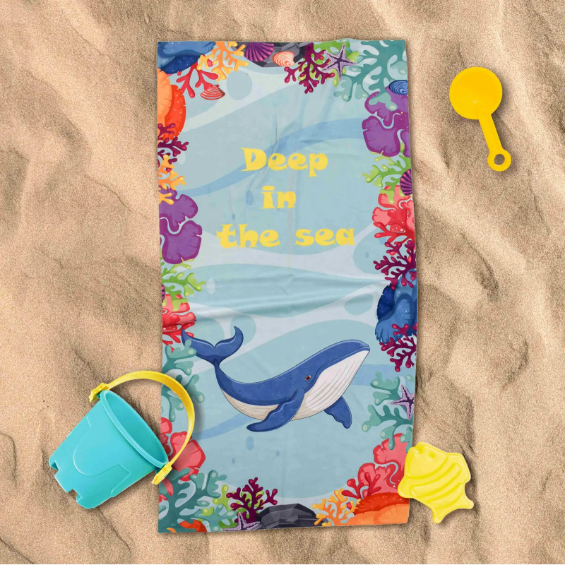 Детска плажна кърпа Whale – усмихнат кит за безгрижни плажни игри