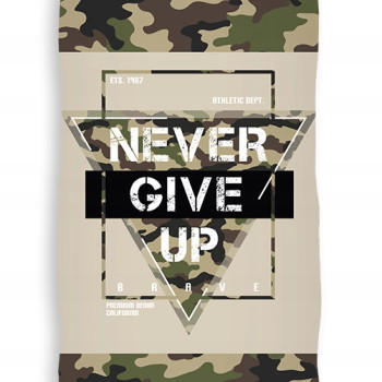 Памучна плажна кърпа Never Give Up – мотивация и комфорт на плажа