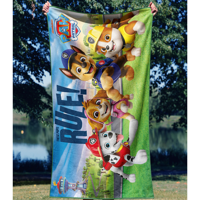 Памучна плажна кърпа Paw Patrol Rule с ярки щампи